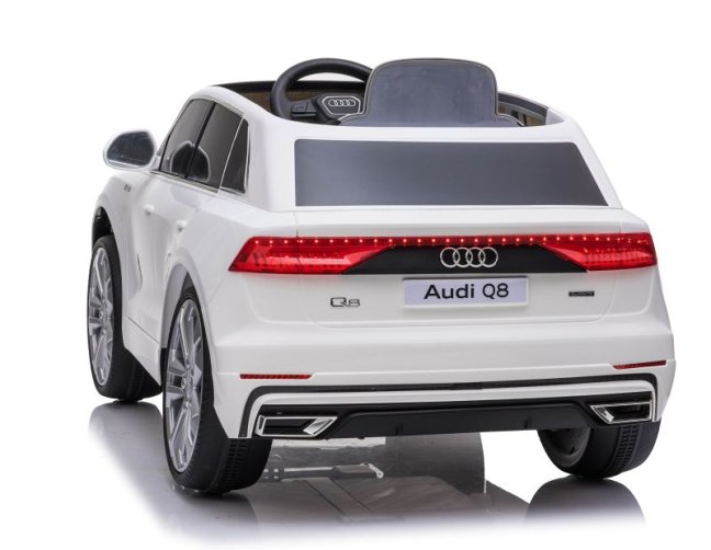 Dětské el. vozítko,  Audi  - bílé, napětí 12V a výkon [⚠ Claude for Sheets™ RECALCULATING ⚠] =claude(W778)